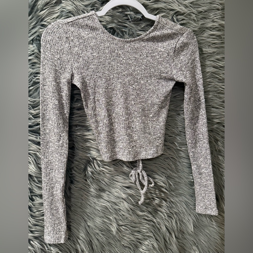 NEW Garage Long Sleeve Back Lace Up Ribbed Top - Size XS | Color: Salt & Pepper